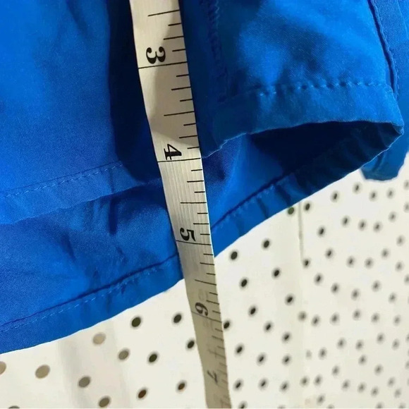 Lululemon Tracker Short - Picture 4 of 8